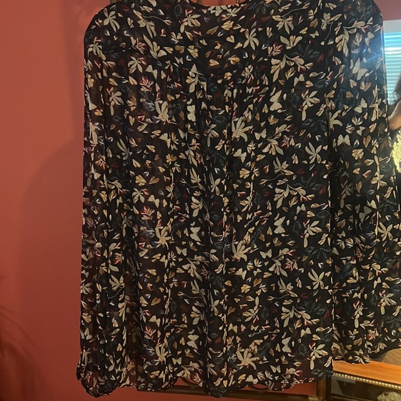 Wren & Willa Butterfly Botanical Blouse Large - Picture 9 of 13